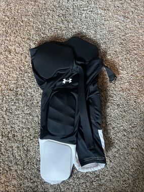 Under Armour Black and White Padded Sports Bra
